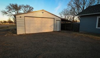 720 10th St, Beaver City, NE 68926