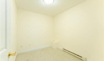 683 Metacom Ave 79, Bristol, RI 02809