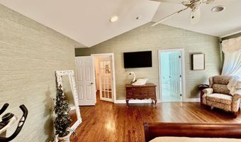 20 Great Hill Dr 20, Bethel, CT 06801
