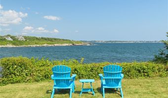 4 Hull Cove St, Jamestown, RI 02835