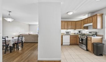 145 W 1ST St, Bayonne, NJ 07002