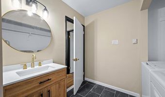 57 Frost Lane Ln, Albrightsville, PA 18210