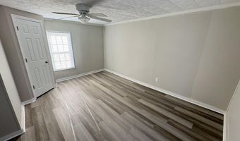 4318 Martin Luther King Jr. St, Ayden, NC 28513