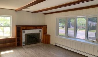 225 Admiral Ave, Beachwood, NJ 08722