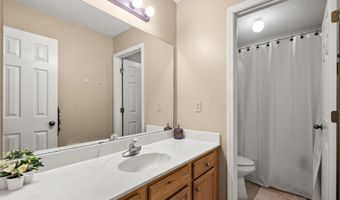 4830 MAGGIE OAKS Cv, Bartlett, TN 38135
