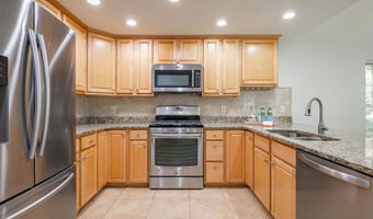 18 Eldon Way, Atkinson, NH 03811