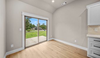 34 Lockhart Dr, Bella Vista, AR 72715