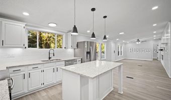 137 Winsor Rd, Beaufort, SC 29906