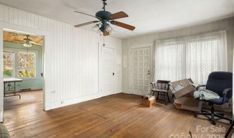 49 Willow Creek Dr, Asheville, NC 28803