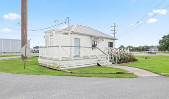 2627 Veterans Memorial Dr, Abbeville, LA 70510