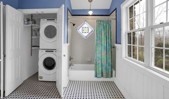 329 OLD BRIDGE Rd, Amissville, VA 20106