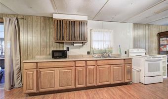 44 Rocky Rd NW, Adairsville, GA 30103