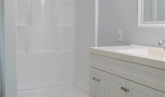 351 Tomaquag Rd, Hopkinton, RI 02804