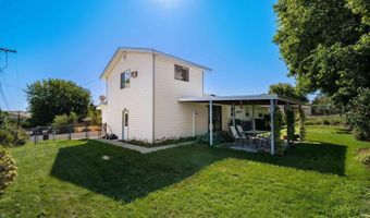 1209 11th St, Benton City, WA 99320