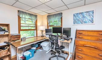 16 Clark Island Rd, Amherst, NH 03031