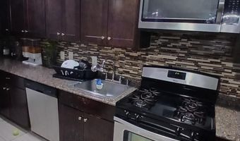 511 N ARMISTEAD St 303, Alexandria, VA 22312