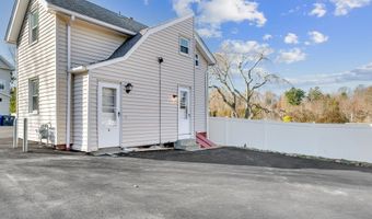 31 Monroe St 4, Branford, CT 06405