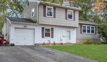 61 Bittern Ln, Bayville, NJ 08721