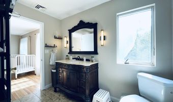 157 Main St, Gouldsboro, PA 18424