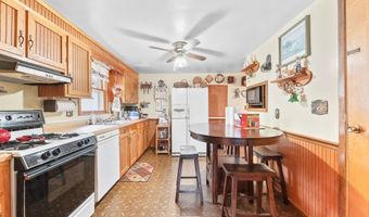 11960 Freshley Ave NE, Alliance, OH 44601