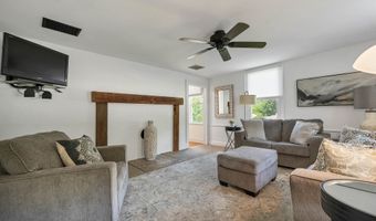 38 Bow Center Rd, Bow, NH 03304