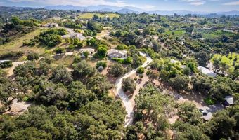 2529 Live Oak Park Rd, Fallbrook, CA 92028