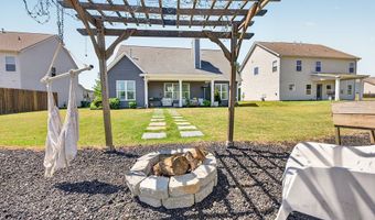 13 Darby Ln, Adairsville, GA 30103