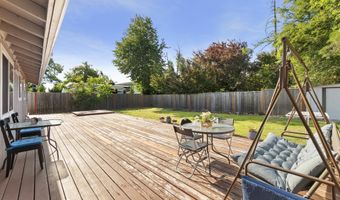 18629 SW CASCADIA Ct, Beaverton, OR 97078