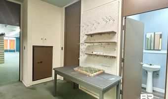105 N Main St, Atmore, AL 36502