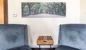 2120 Sidney St, Airville, PA 15203