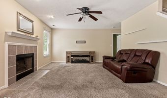 892 Flying Sun Dr, Avon, IN 46123