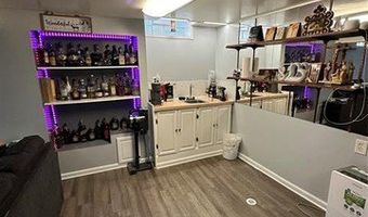 3076 Charity Dr, Sterling Heights, MI 48310