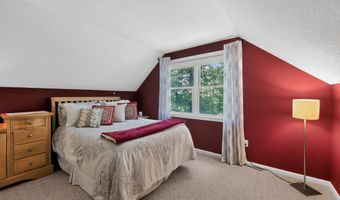 37 N Pleasant Rise, Brookfield, CT 06804