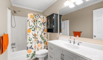 7 Wyatt St, Asheville, NC 28803