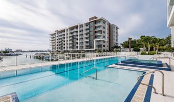 920 N OSCEOLA Ave 403, Clearwater, FL 33755