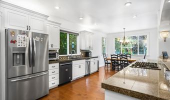 796 SE Briarwood Ct, Bend, OR 97702