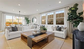 756 Edward Scholle Dr, Camarillo, CA 93010
