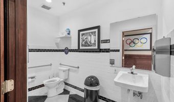 58 N 2ND St C1, Philadelphia, PA 19106