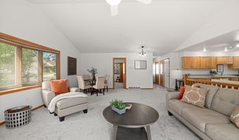 5503 HACKER Cir, Cheyenne, WY 82009