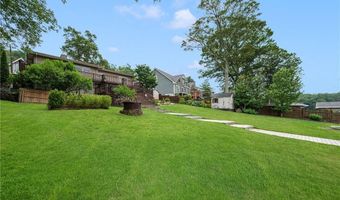 144 Aldrich Rd, Glocester, RI 02857