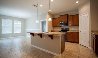 1860 SKYVIEW Dr, Auburndale, FL 33823