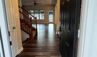 6121 Pine Bluff Dr, Avon, IN 46123