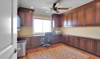 1044 S Burlwood Dr, Anaheim, CA 92807