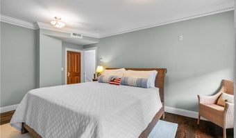 44 Bradford St 49, Bristol, RI 02809