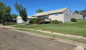 414 S 8th St E, Baker, MT 59313