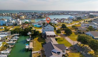 301 Old Causeway Rd, Atlantic Beach, NC 28512