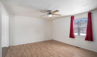 348 39th St, Allegan, MI 49010