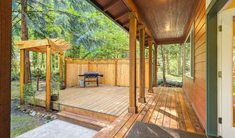 64100 E RELTON Ln, Brightwood, OR 97011