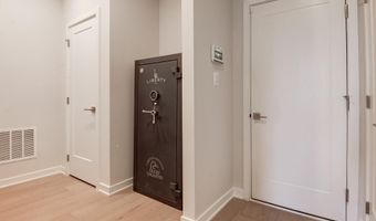 43414 GRANDMOORE St, Ashburn, VA 20148