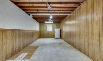 1534 Country Squire Ct, Decatur, GA 30033